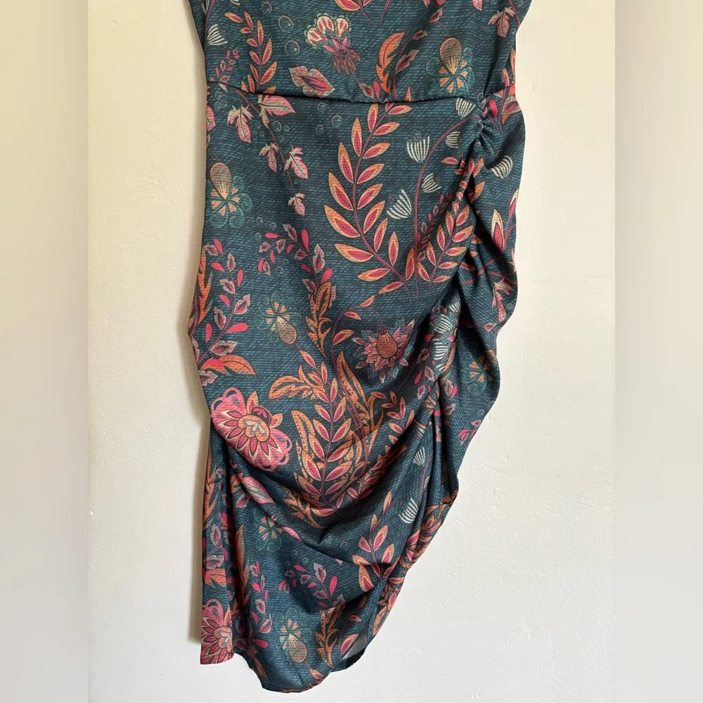 Averie Halley Ruched Floral Midi Dress Size Small - Picture 8 of 11